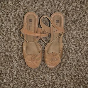 Women’s White Mountain Wedges (8 1/2 W)